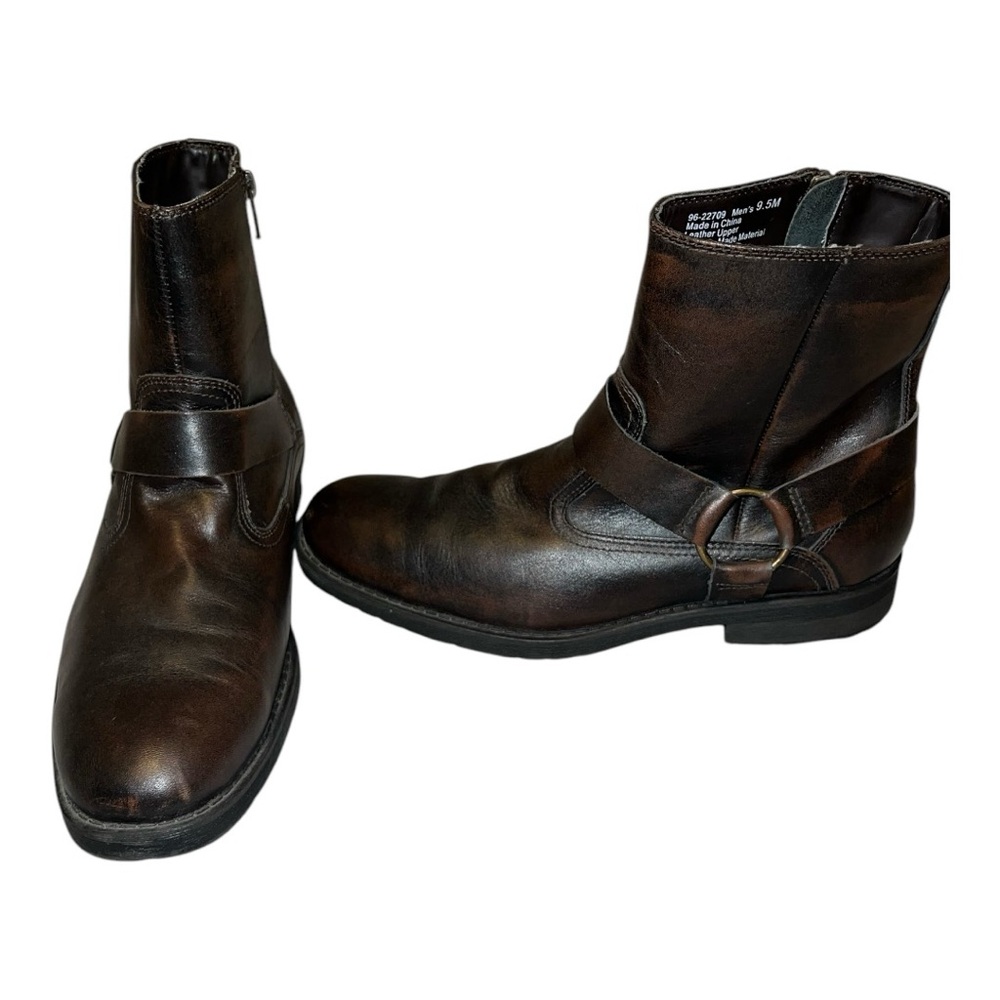 CHAPS Men's Brown Leather Boots